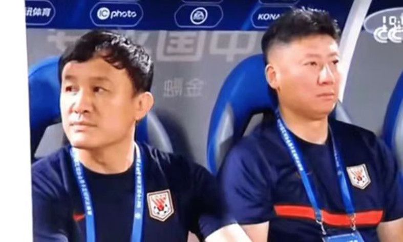 小受公交车被多人侵犯文